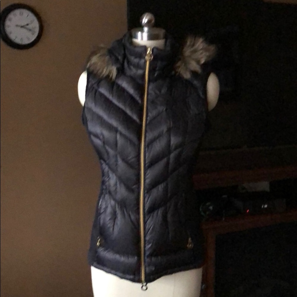 Micheal Kors vest medium